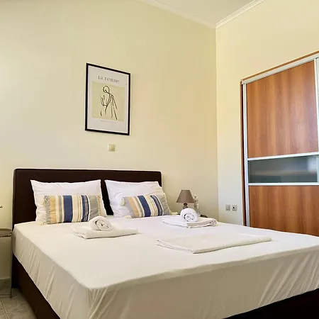 Διαμέρισμα Spacious & Cozy Apartment, With Private Yard, In - El Greco