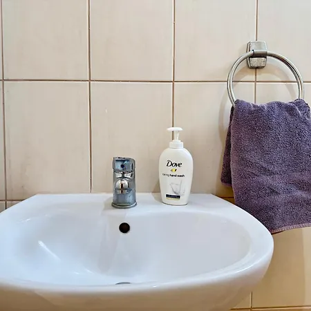 Spacious & Cozy Apartment, With Big Yard, In Διαμέρισμα Κως Πόλη