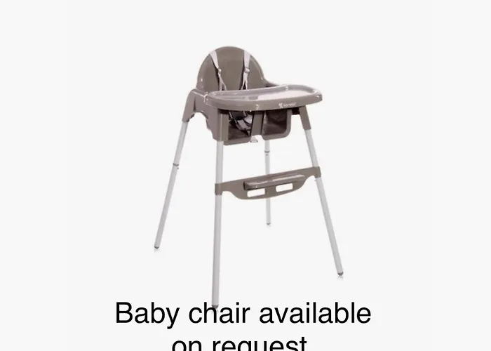 Apartment Spacious & Cozy Apartment, With Big Yard, In