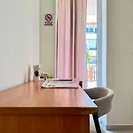 Spacious & Cozy Apartment, With Big Yard, In Кос