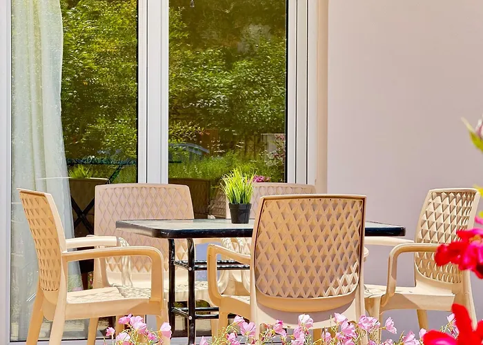 Spacious & Cozy Apartment, With Big Yard, In *